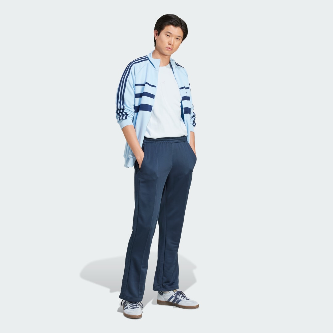 Pantalon jambes évasées - vue 3