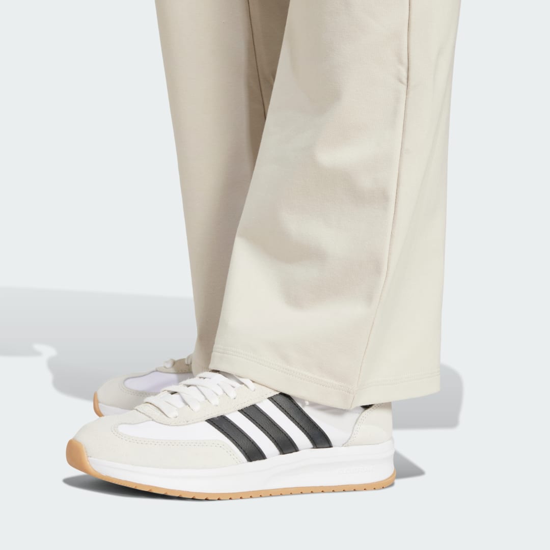Adidas Essentials Small Logo Flared Legging