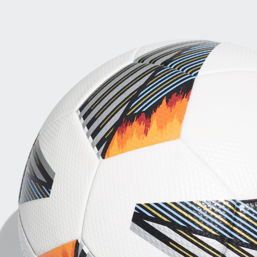 фото Футбольный мяч tiro pro adidas performance