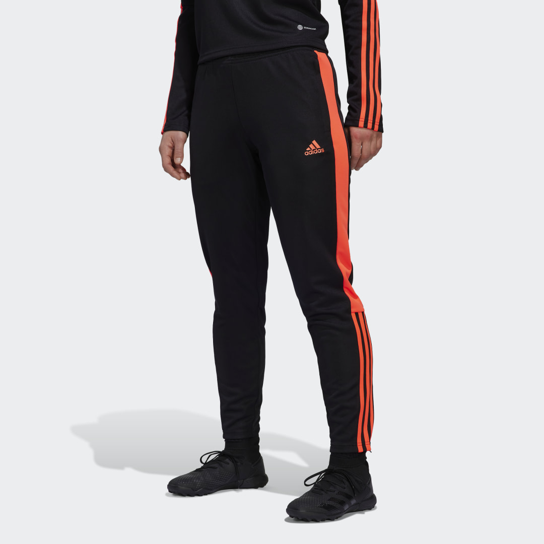 Tiro Essentials Broek Tiro Essentials Broek