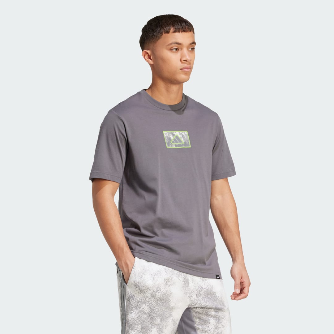 Thumbnail - Camo Shape Graphic T-Shirt