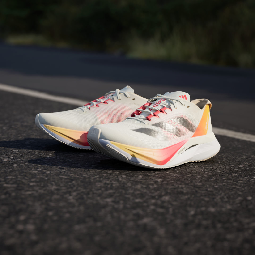 

adidas Tenis Adizero Boston 12 Mujer, Ivory/iron gris/solar rojo