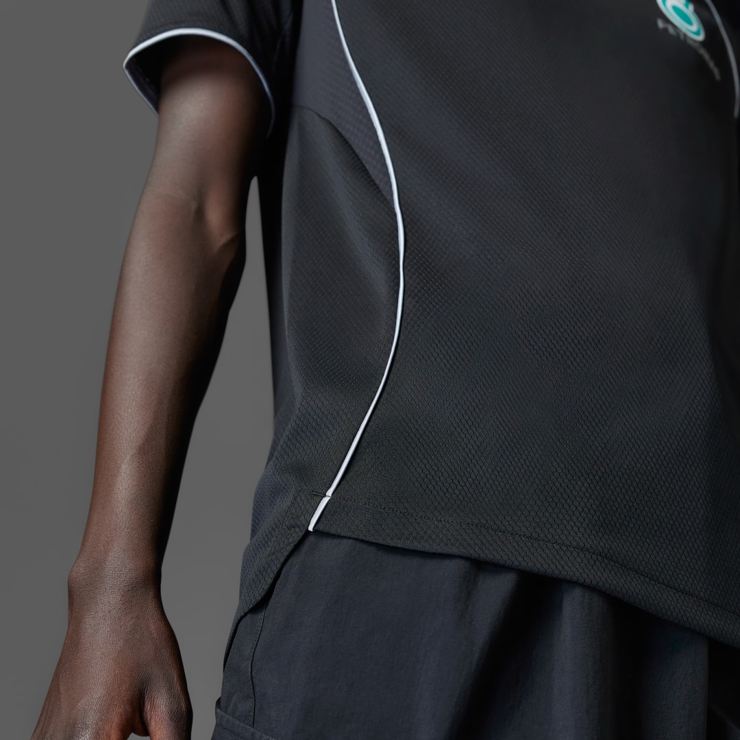 Adidas MERCEDES AMG PETRONAS FORMULA ONE TEAM MECHANICS SHIRT