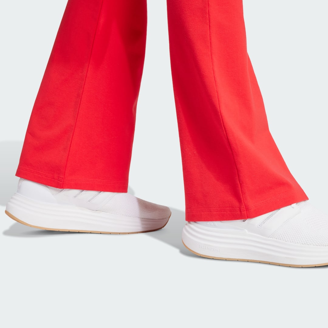 Adidas Essentials Small Logo Flared Legging