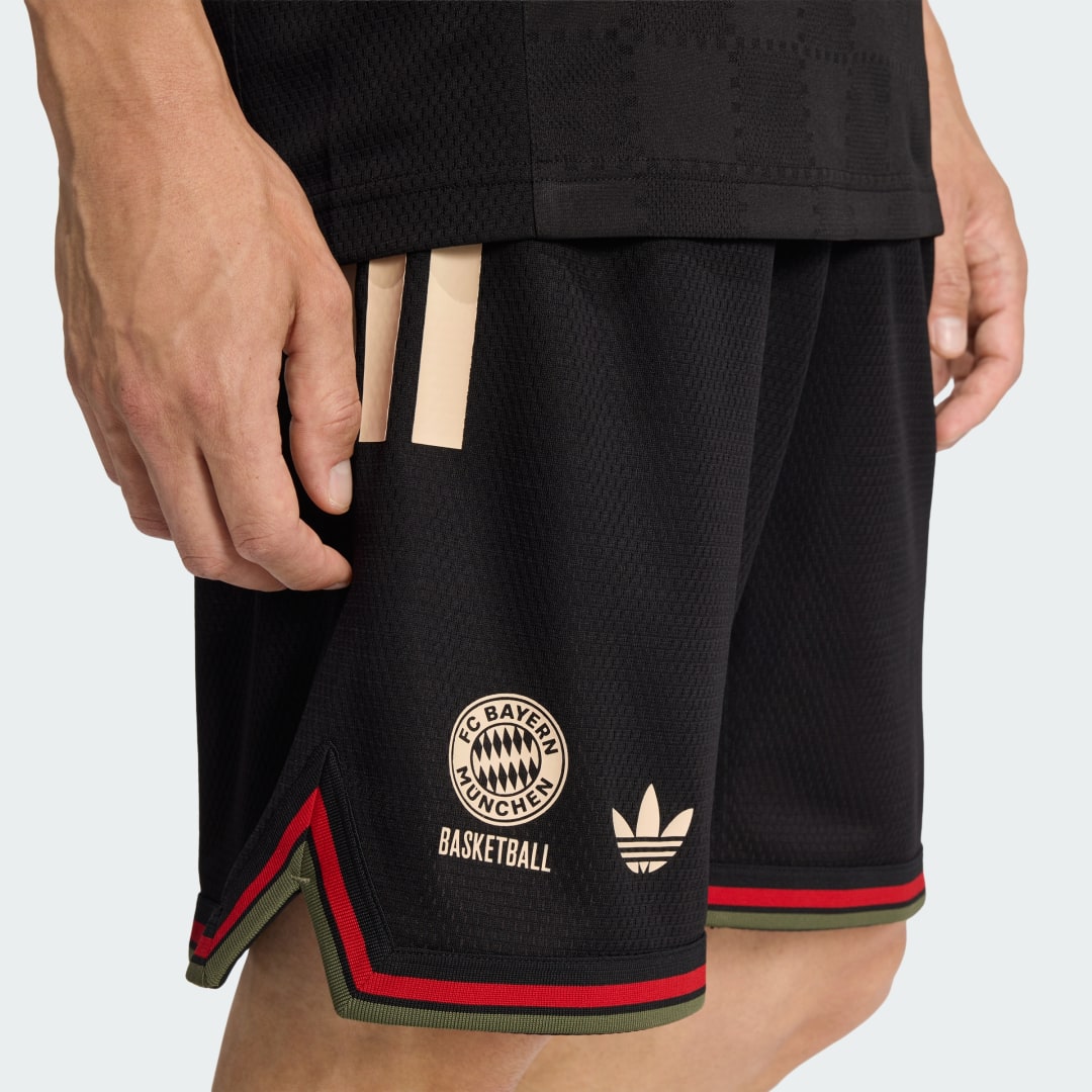 Adidas FC Bayern München Basketball 3e Short