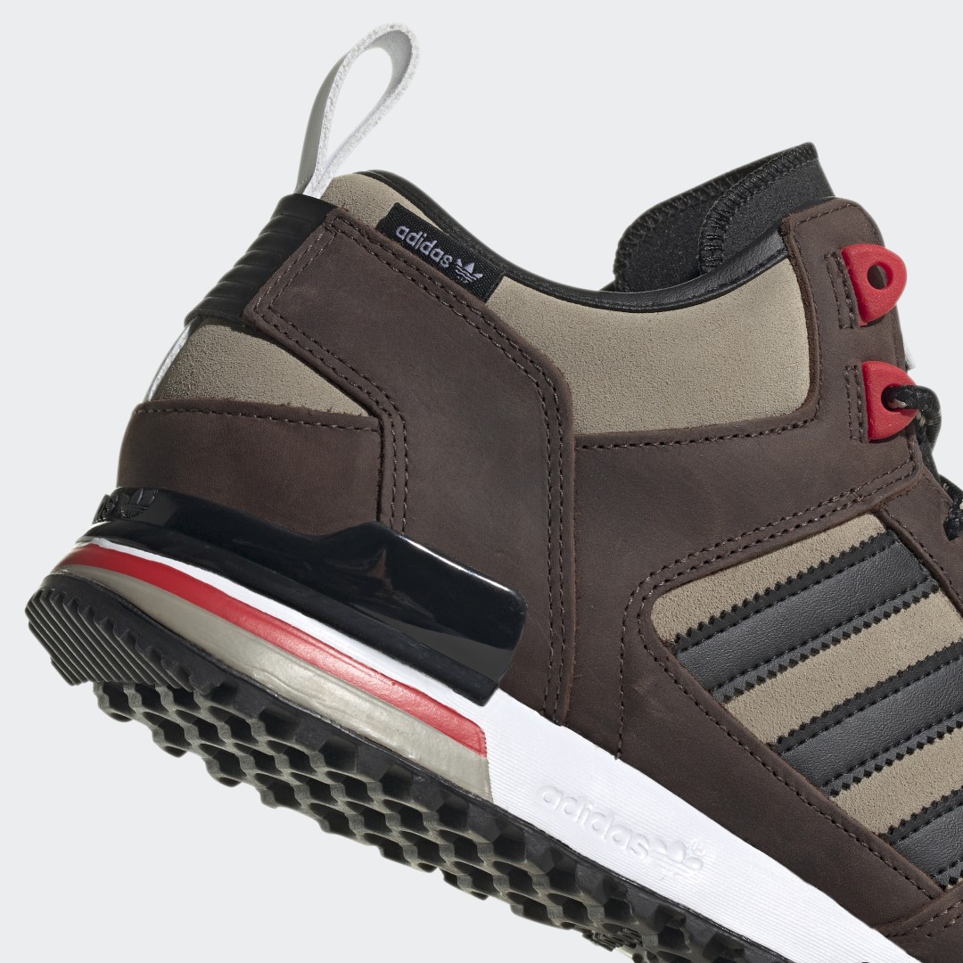 фото Зимние кроссовки zx 700 adidas originals