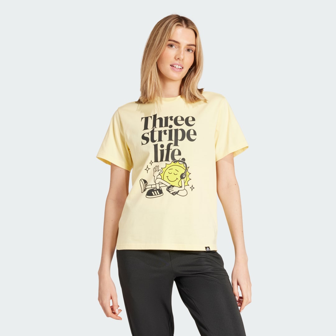

adidas Playera Positivity Estampada Mujer, Almost amarillo