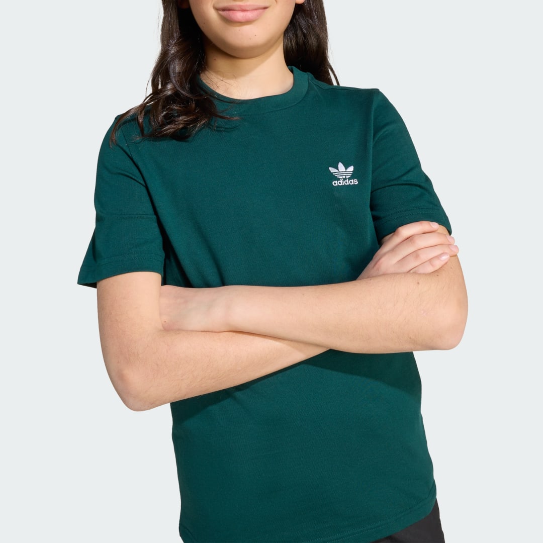 Adidas T-shirt