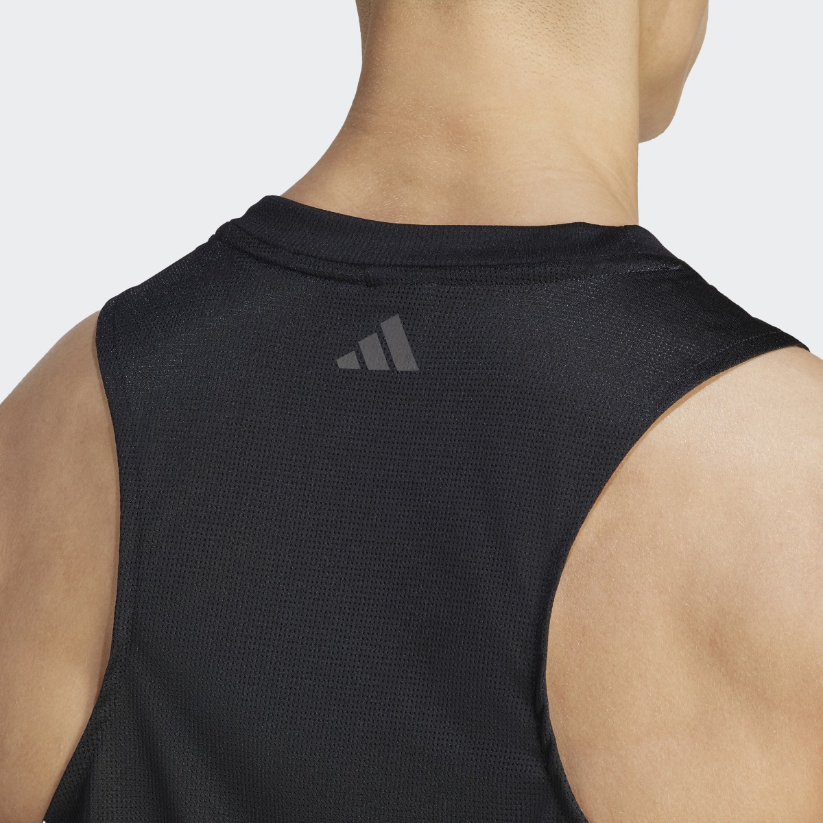 Adidas Playera sin mangas HIIT Training. 8