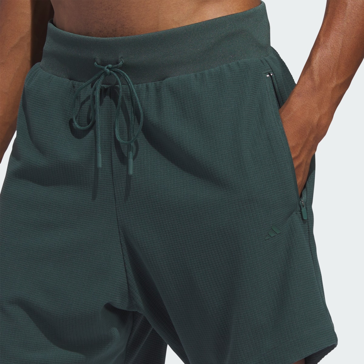 Adidas Shorts Basketball Brushed. 6