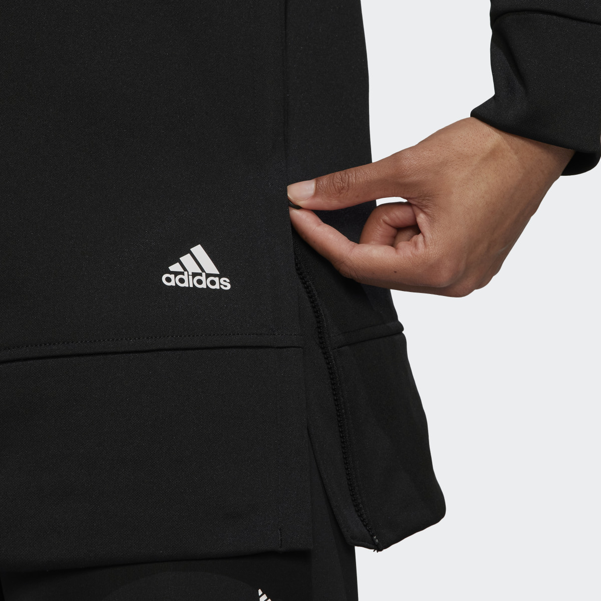 Adidas AEROREADY Crewneck Sweatshirt. 7