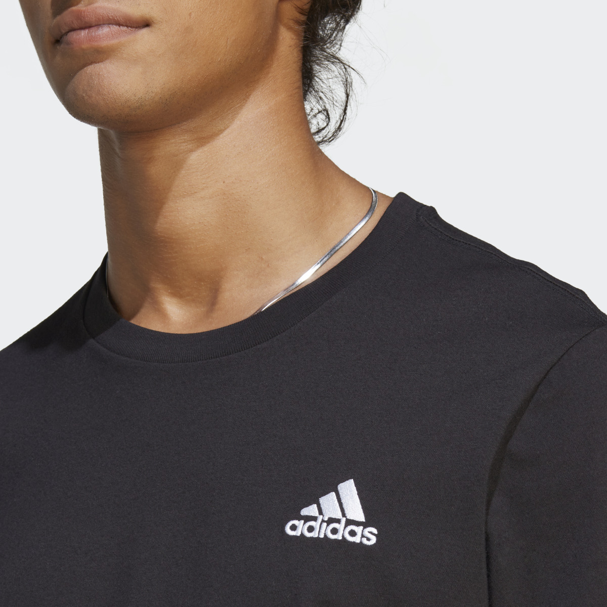 Adidas Essentials Single Jersey Embroidered Small Logo Tişört. 6