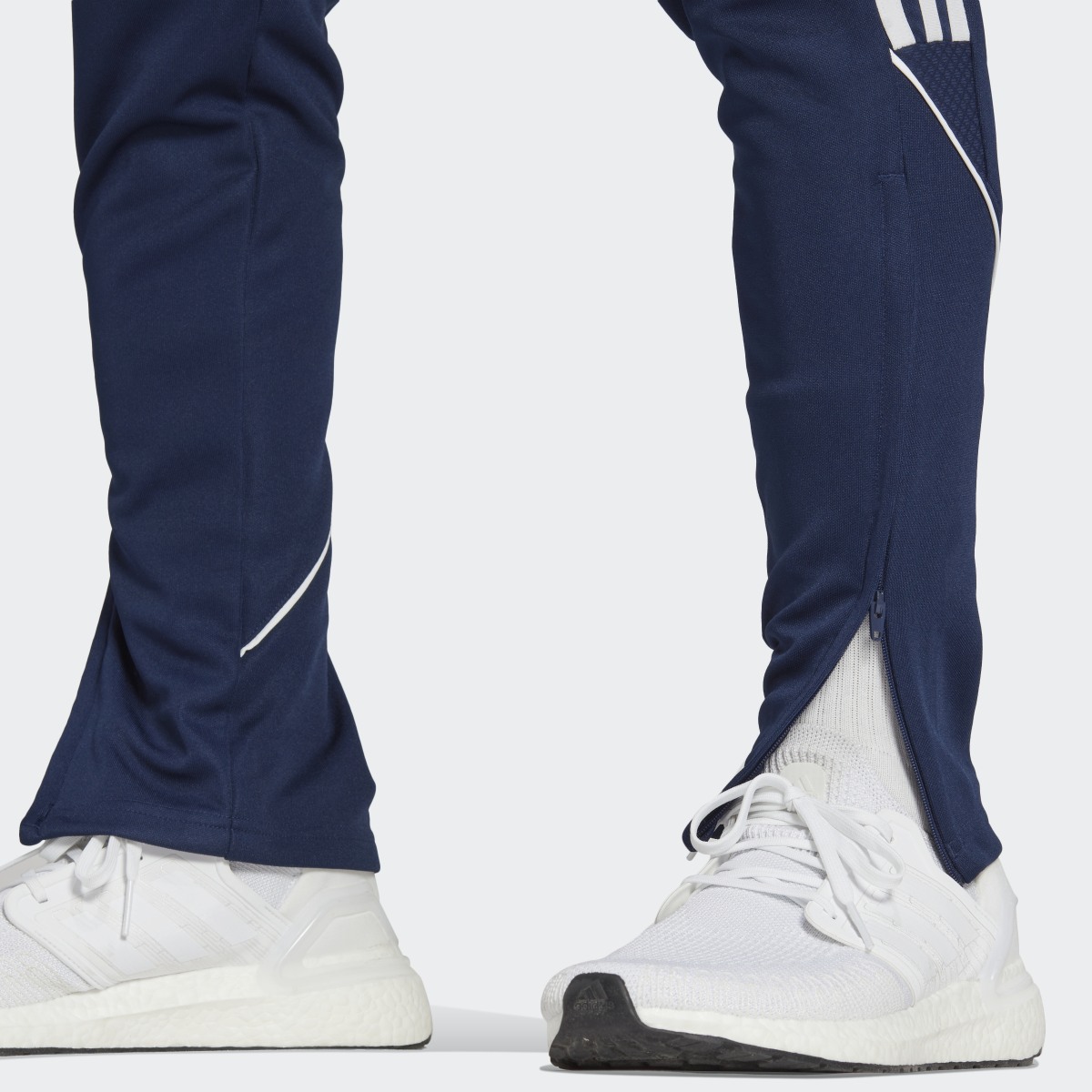 Adidas Pantalón Tiro 23 League. 6