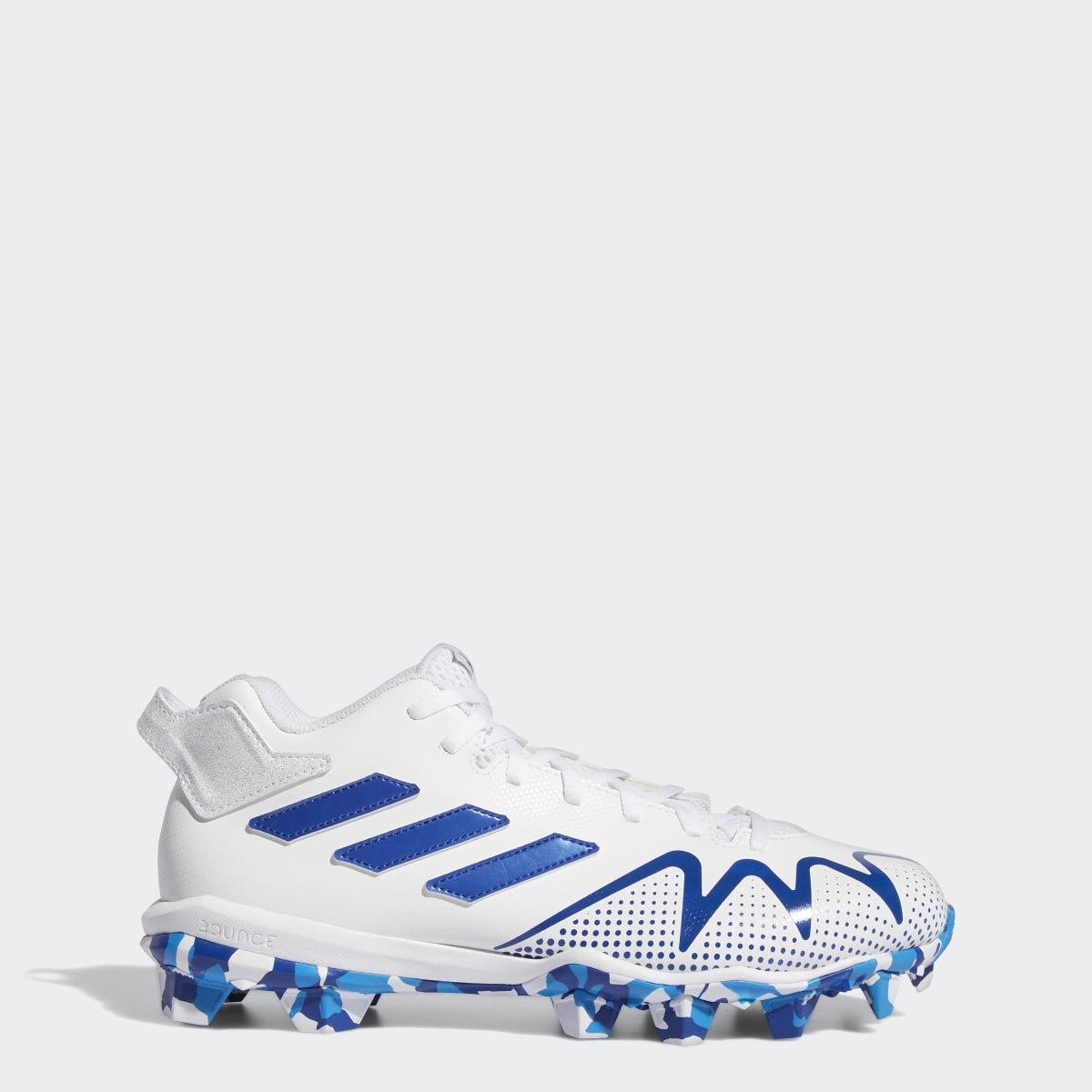 freak mid molded wide cleats