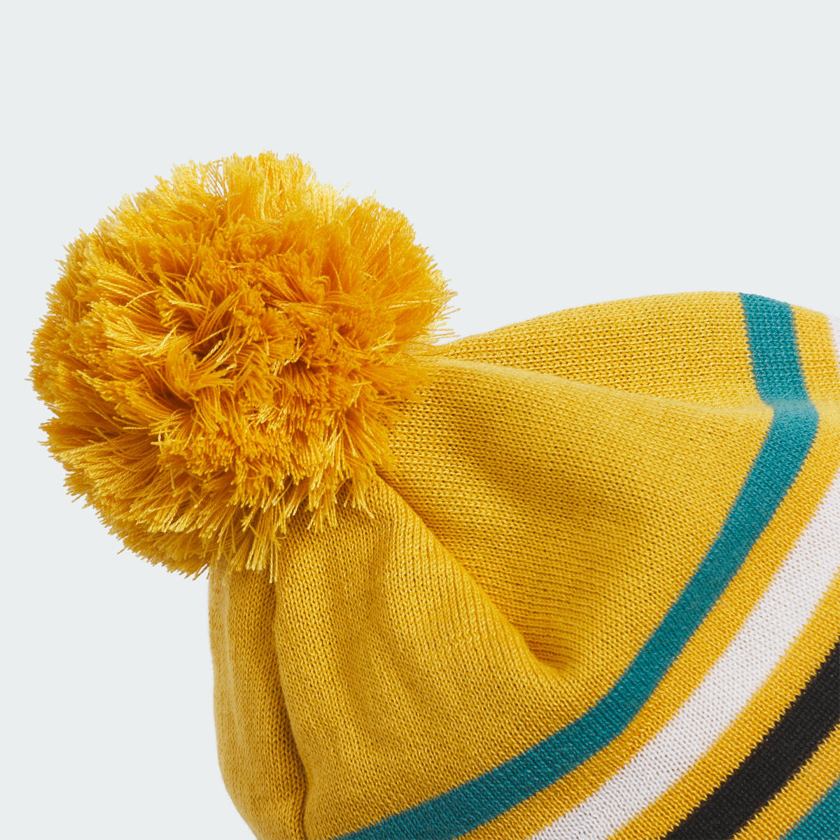 Adidas Bonnet COLD.RDY Pom. 4