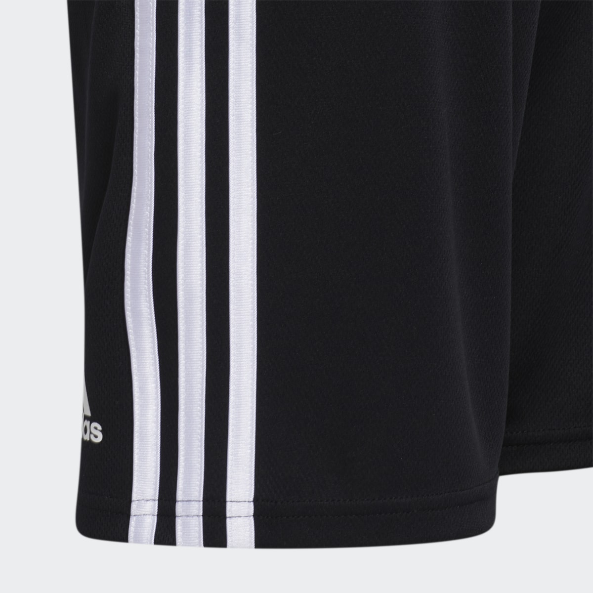 Adidas Classic 3-Stripes Shorts. 4