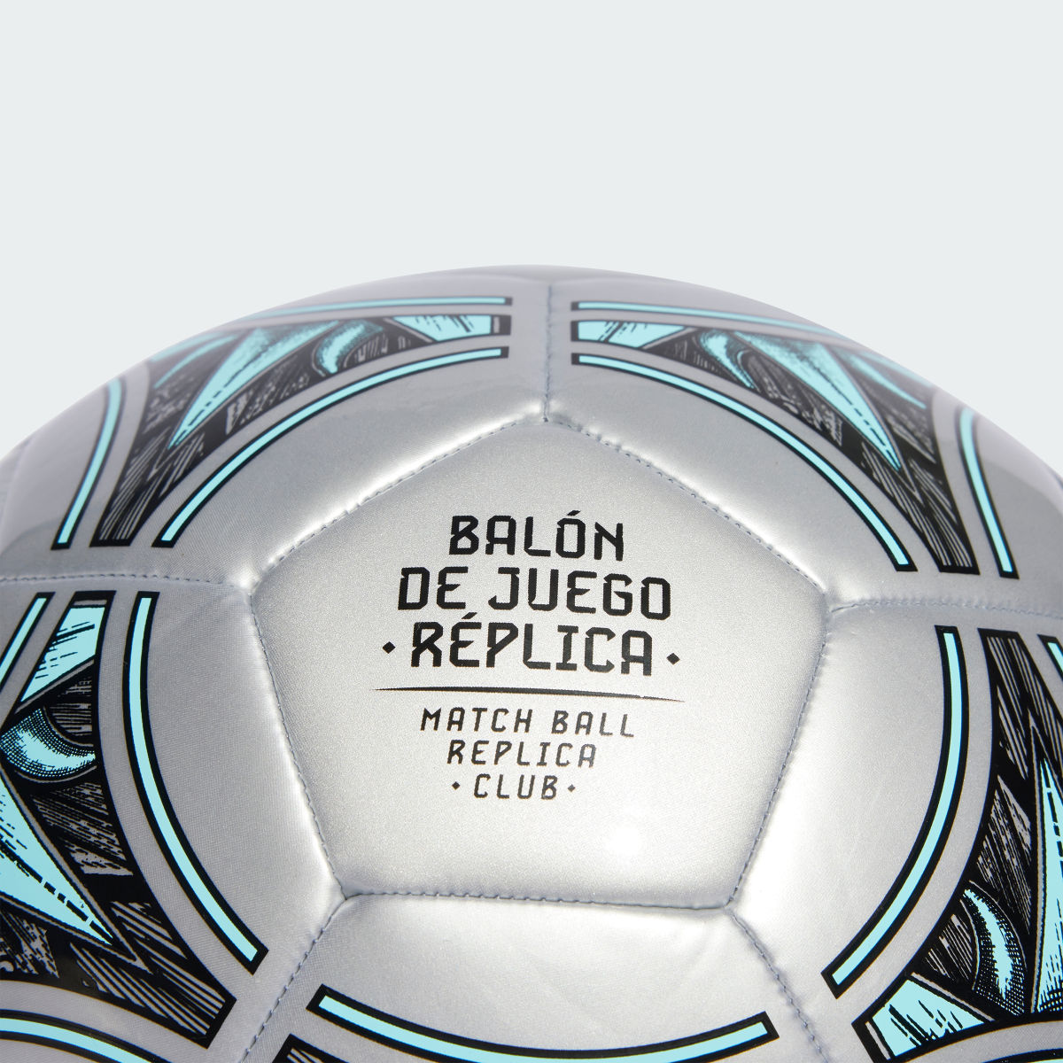 Adidas Ballon Messi Club. 5