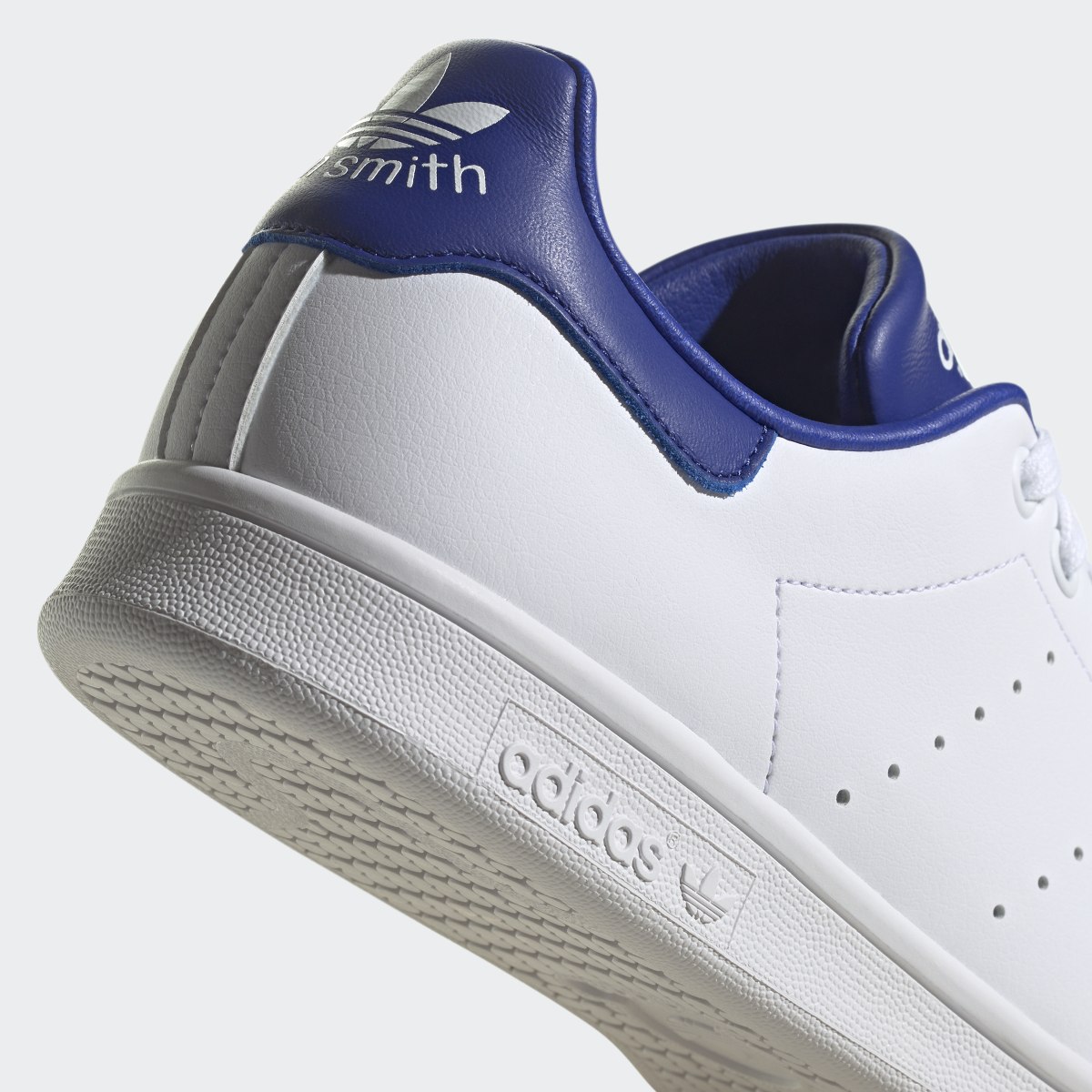 Adidas Zapatilla Stan Smith. 10