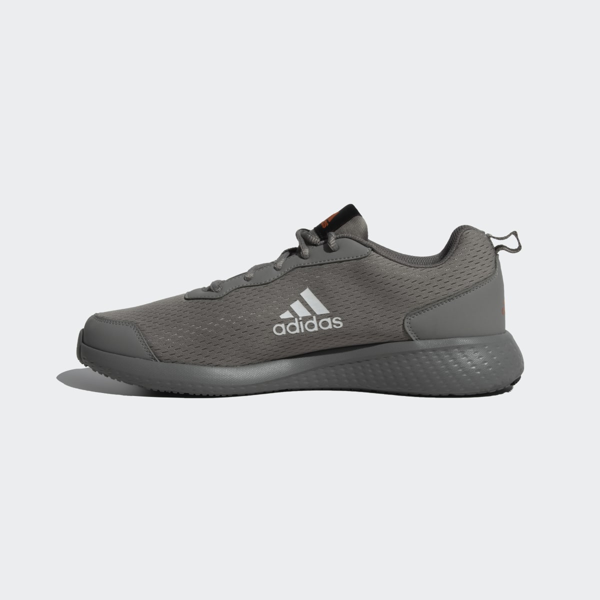 Adidas Restound M. 7