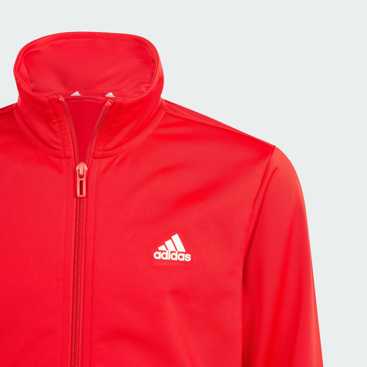 Adidas Conjunto Essentials Big Logo. 7