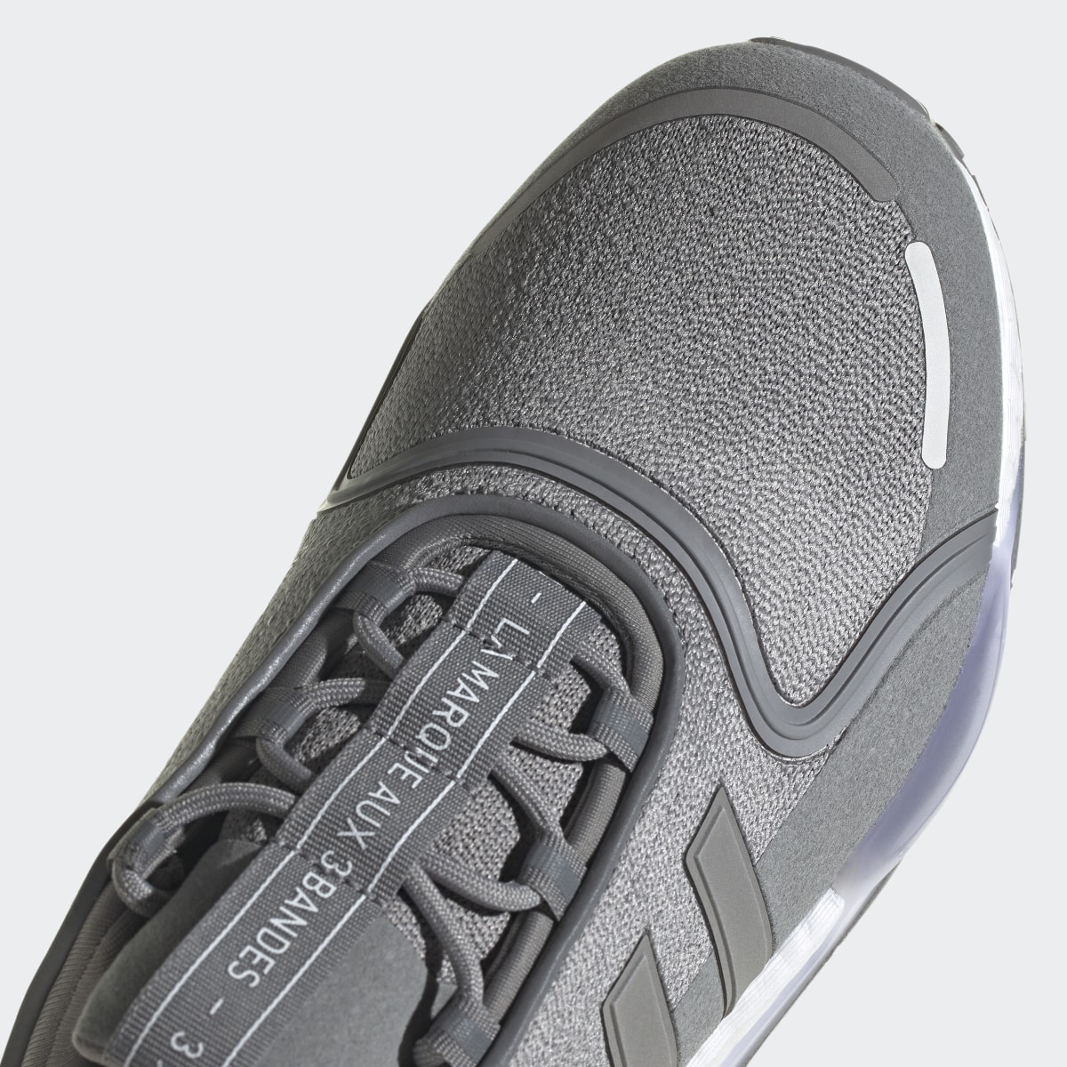Adidas Scarpe NMD_V3. 10