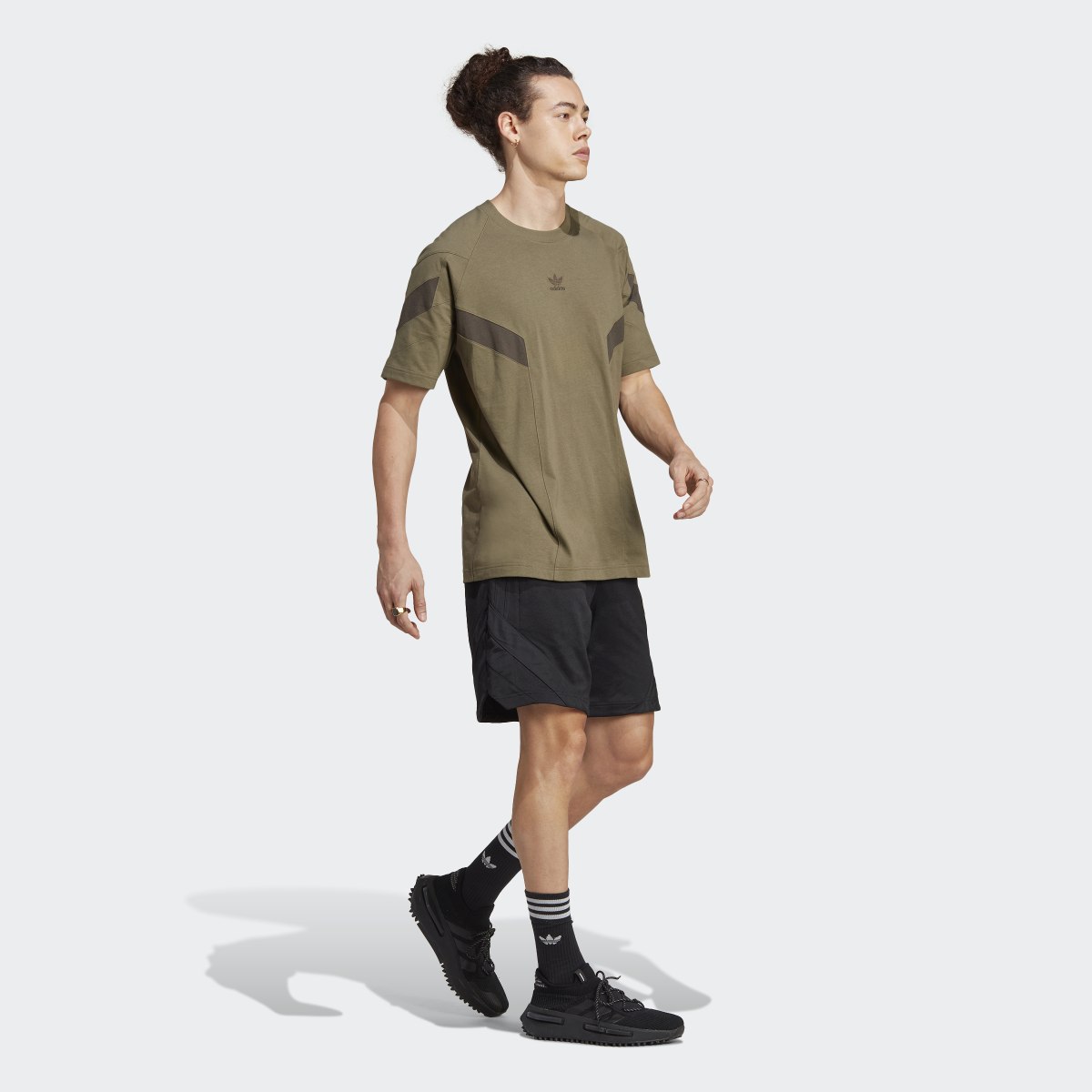 Adidas Rekive T-Shirt. 4