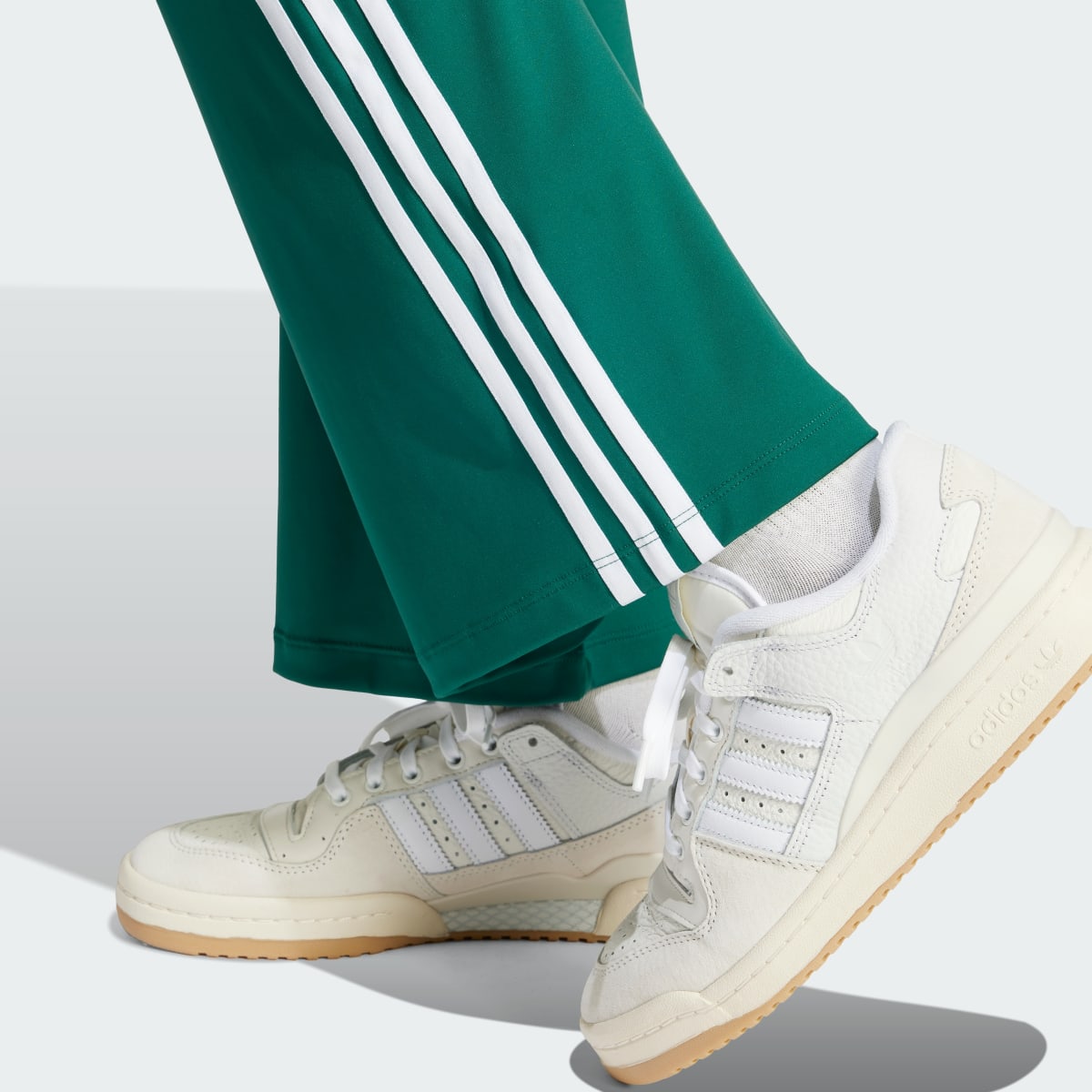 Adidas Flared Leggings. 6