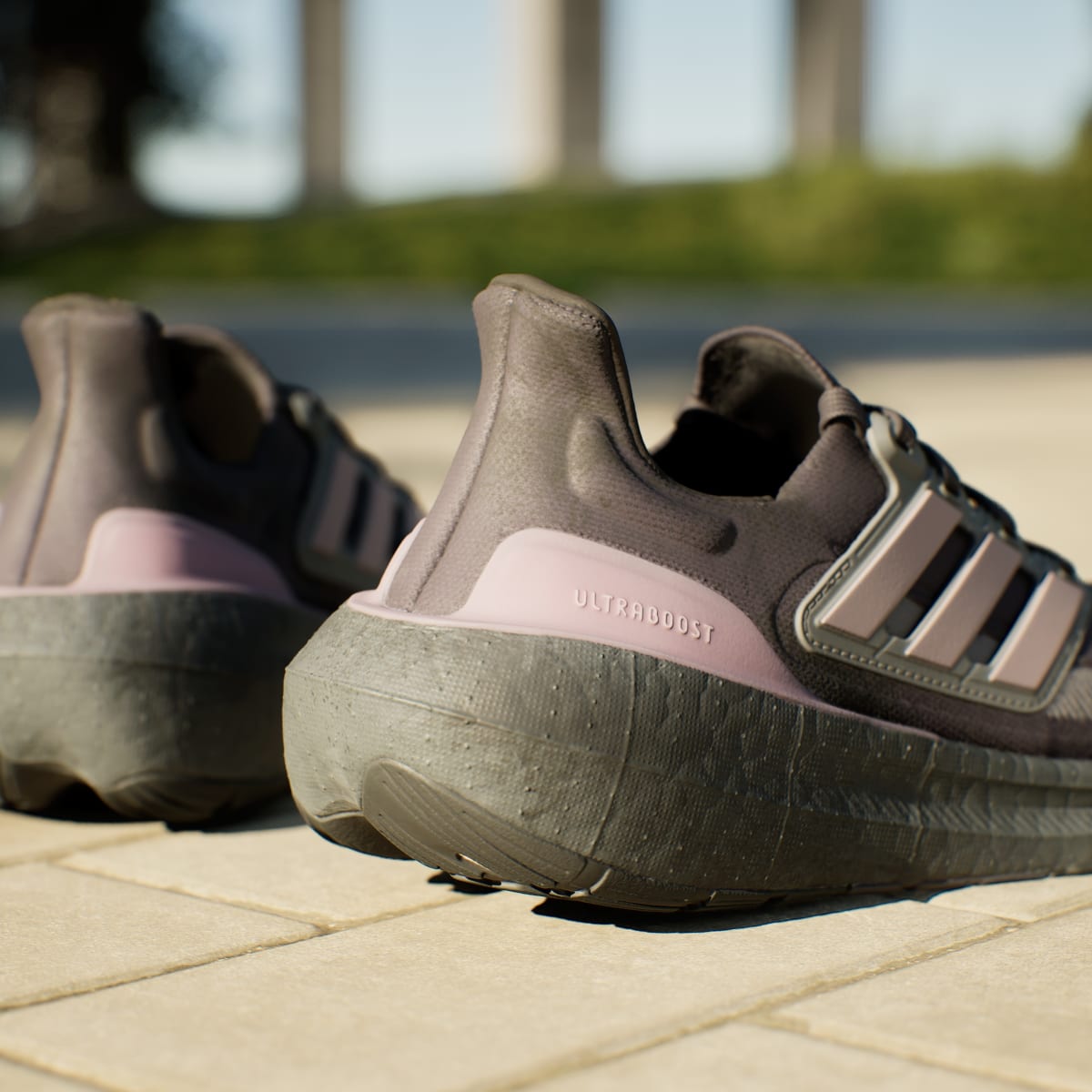 Adidas Ultraboost Light Koşu Ayakkabısı. 9
