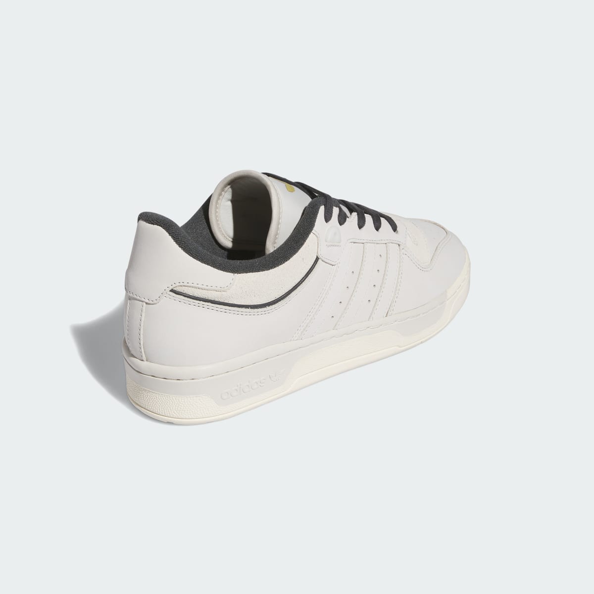 Adidas Chaussure Rivalry 86 Low 2.5. 7