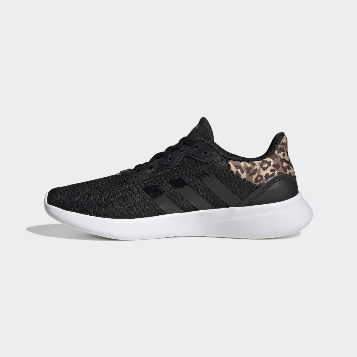 Adidas Tenis QT Racer 3.0. 7