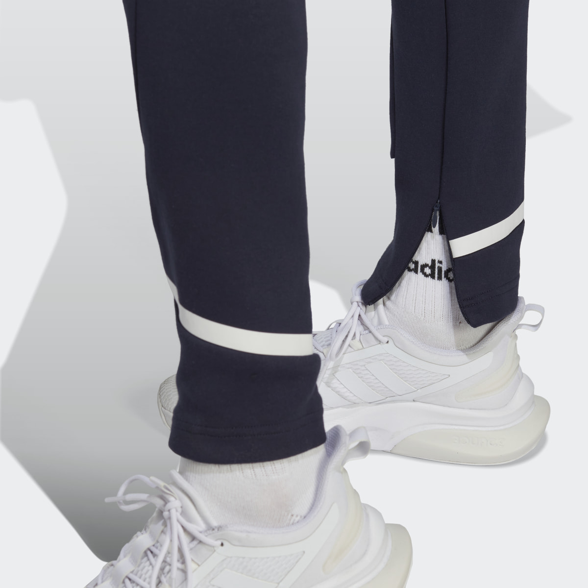 Adidas Pantaloni Designed for Gameday. 6