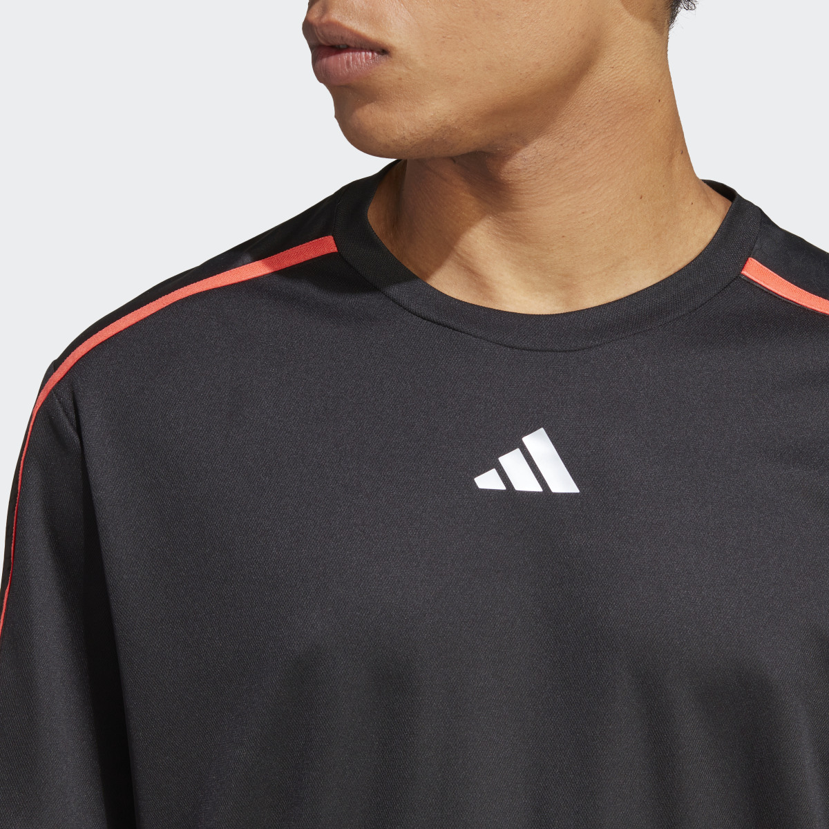 Adidas Workout Base Tee. 6