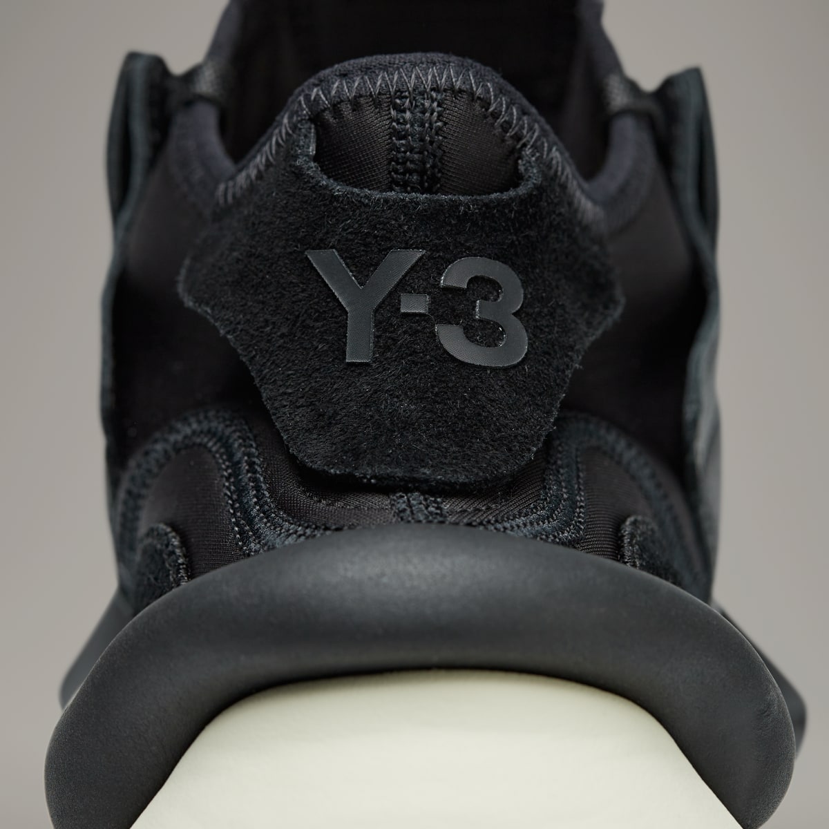 Adidas Kaiwa Y-3. 10