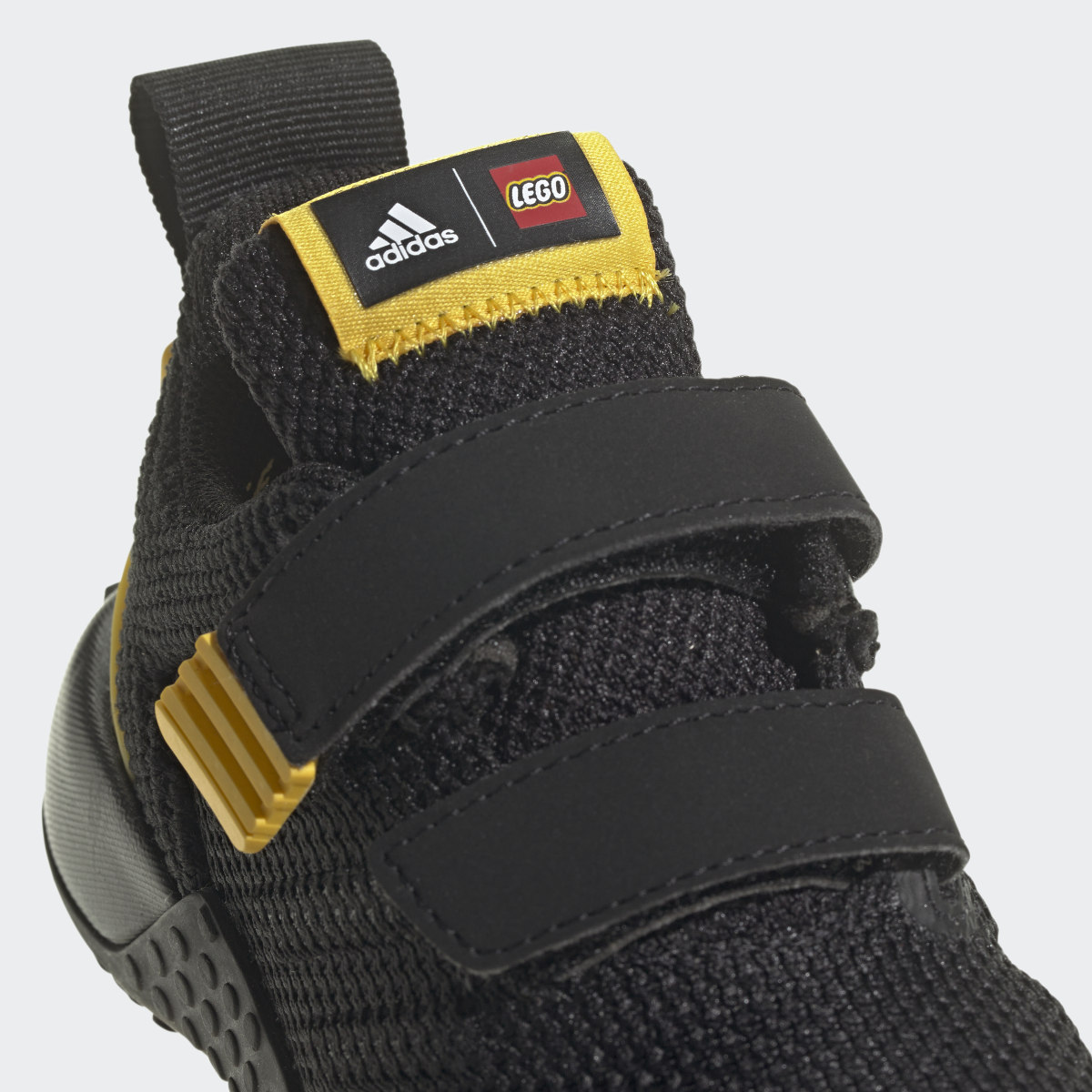 Adidas x LEGO Sport Pro Laufschuh. 9