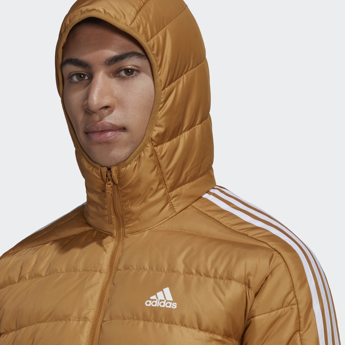 Adidas Essentials Daunenparka. 8