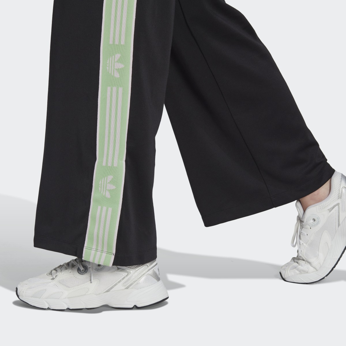 Adidas Wide Leg Pants. 6