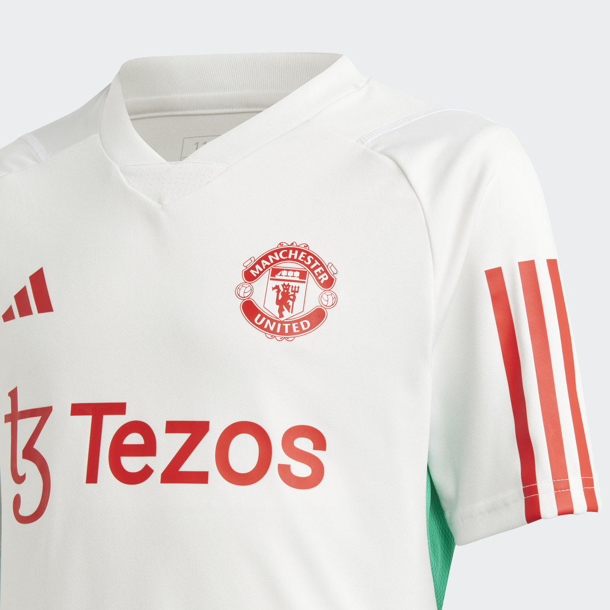 Adidas Camisola de Treino Tiro 23 do Manchester United – Criança. 7