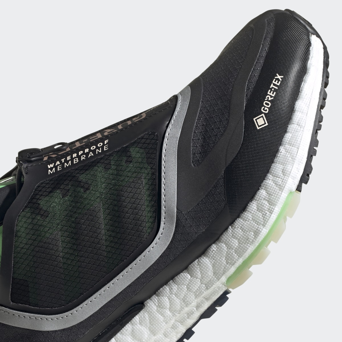 Adidas Ultraboost 22 GORE-TEX Shoes. 5