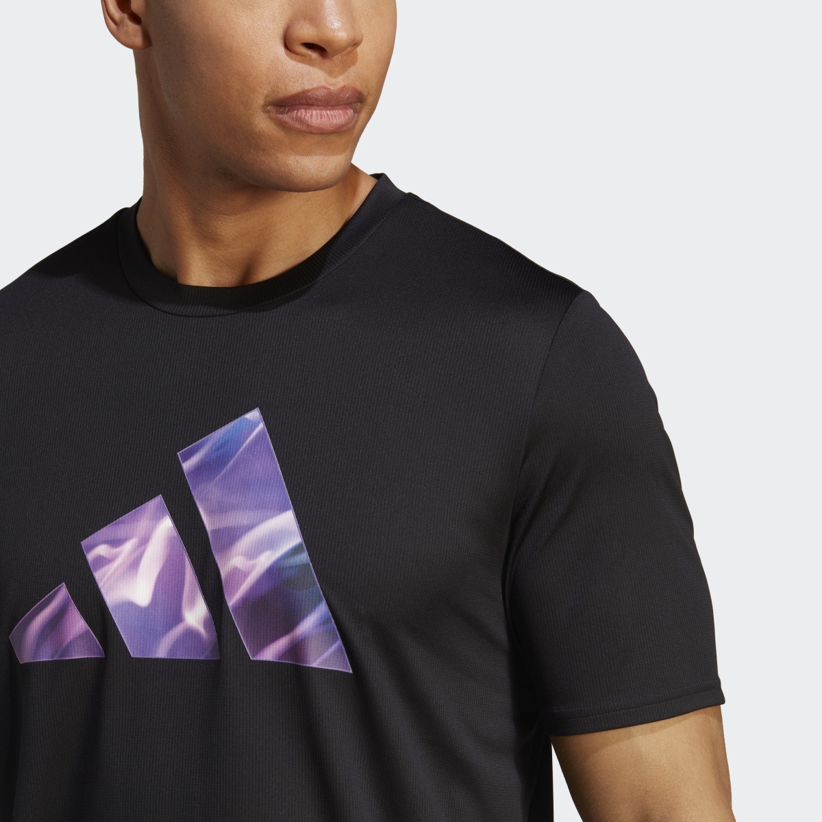 Adidas T-shirt de HIIT Designed for Movement. 8