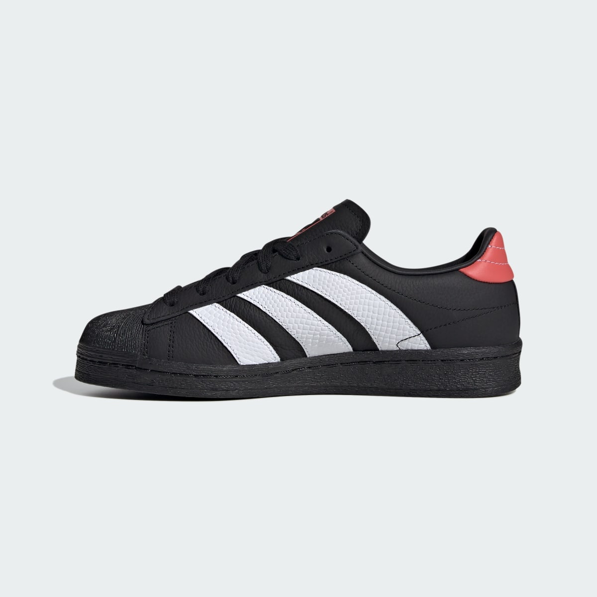 Adidas Zapatilla Superstar 82. 7