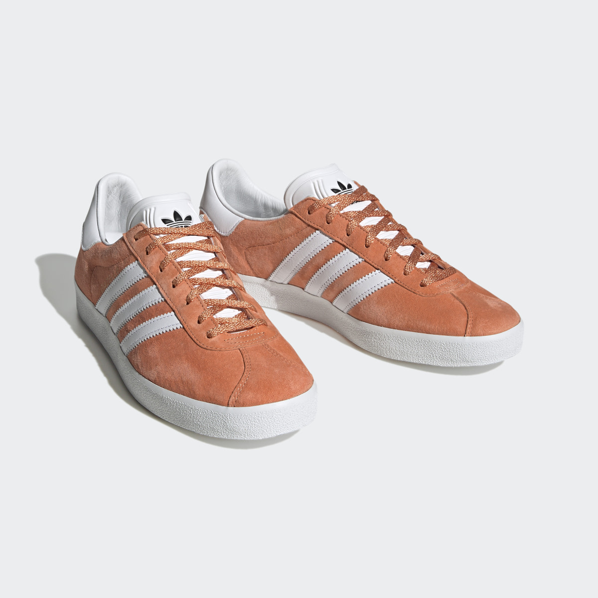 Adidas Chaussure Gazelle 85. 5