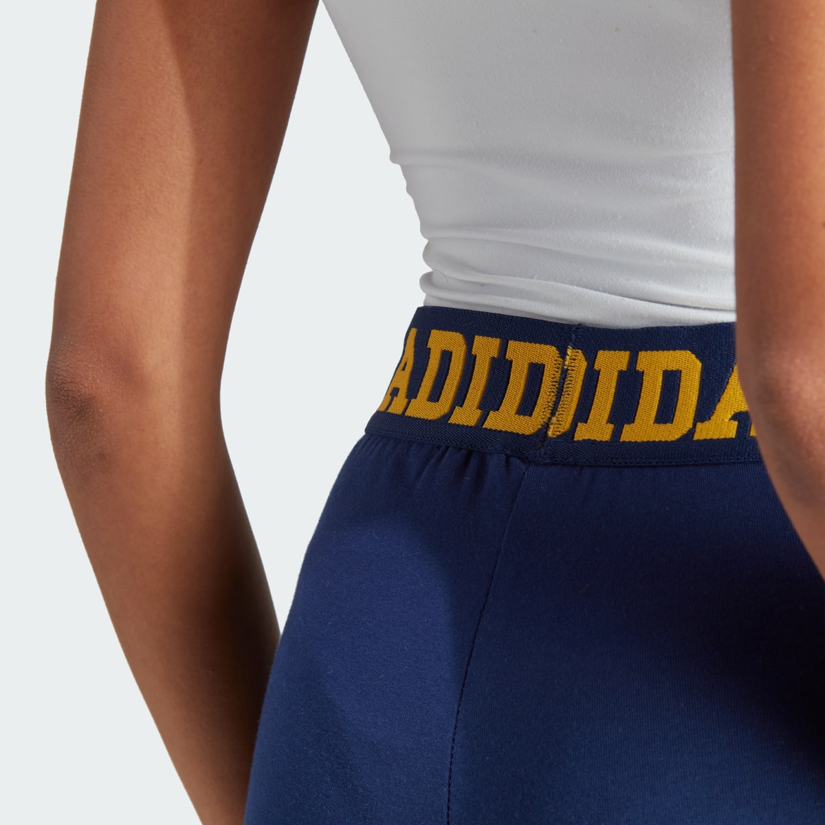 Adidas Short Logo Waistband Booty. 6