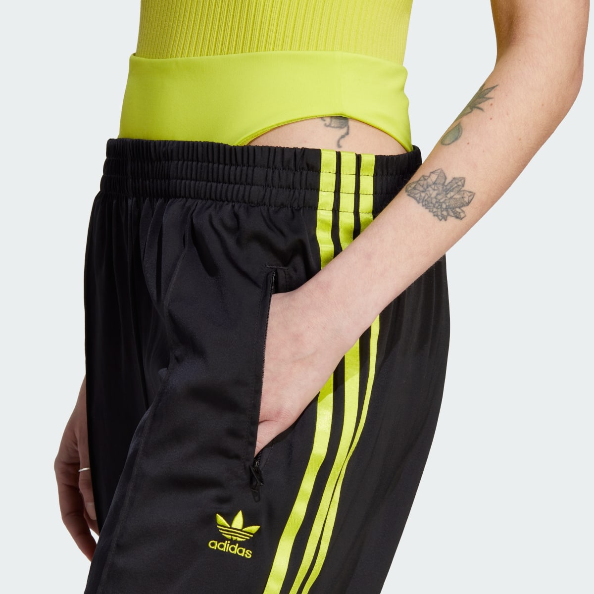 Adidas Pants Firebird Satin. 5