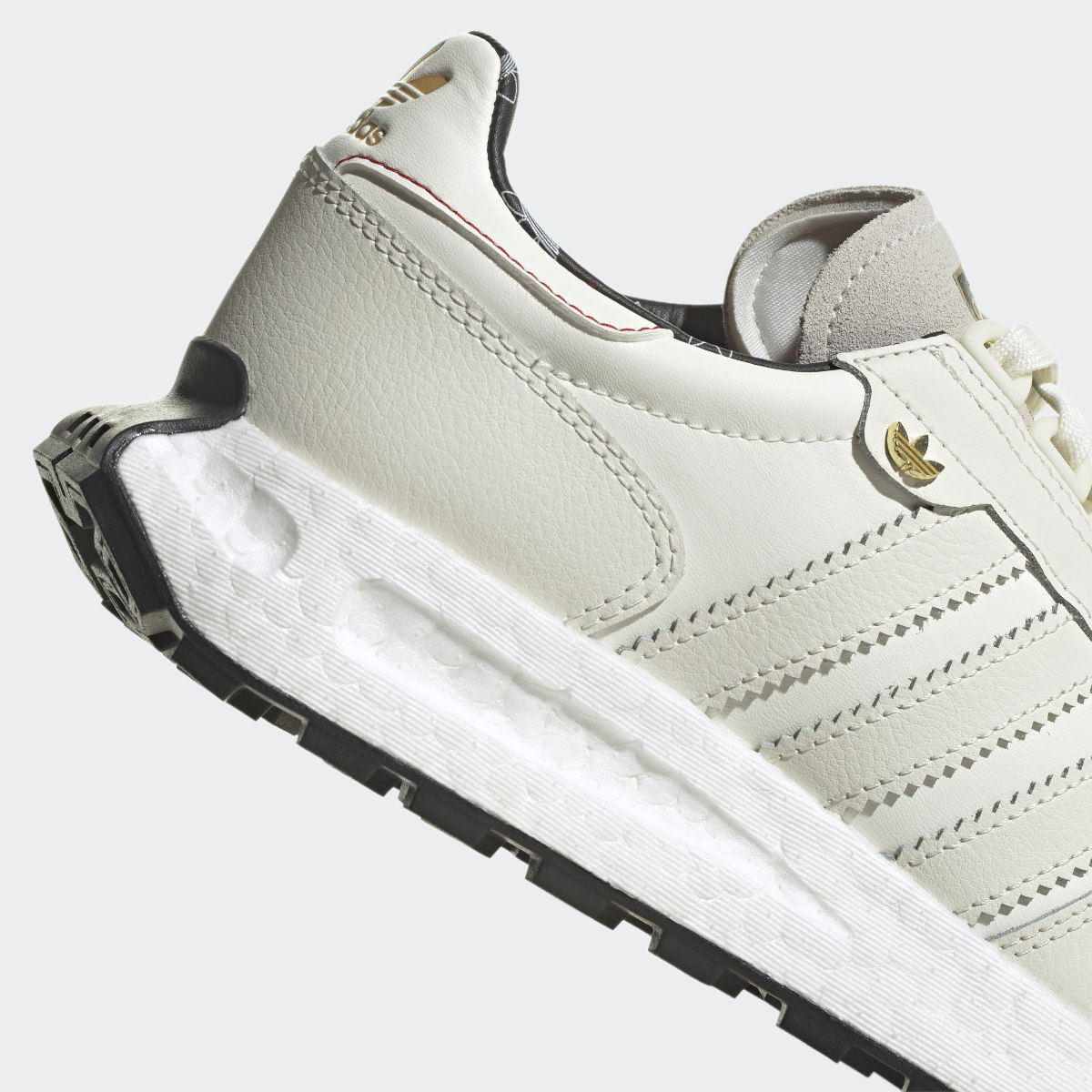 Adidas Chaussure Retropy E5. 4