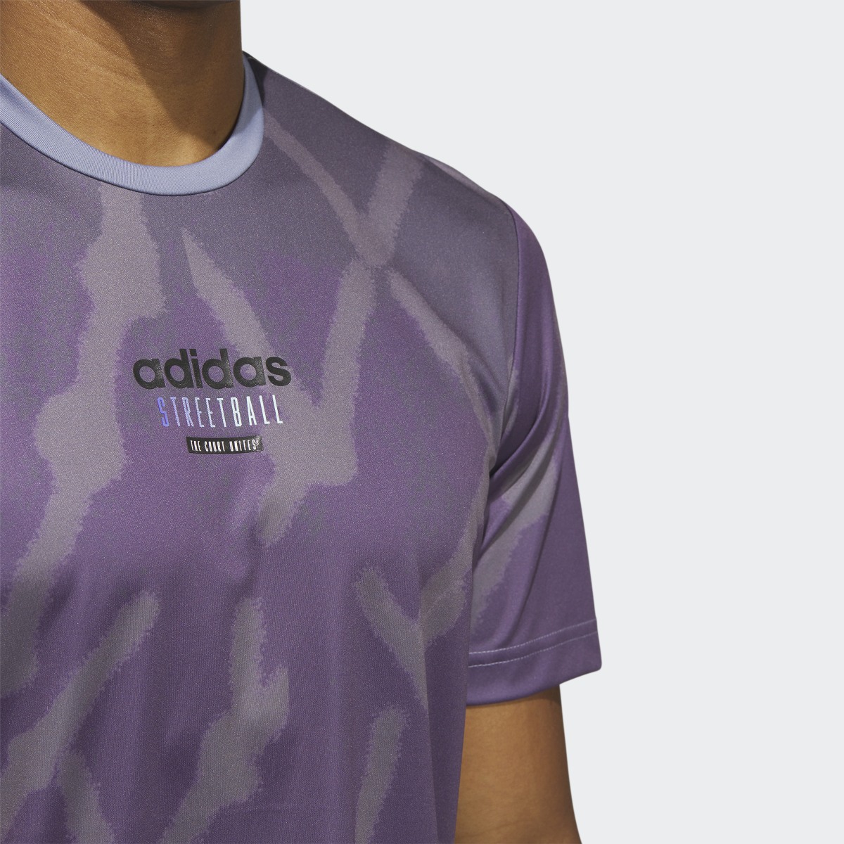 Adidas Playera Estampada Streetball. 6