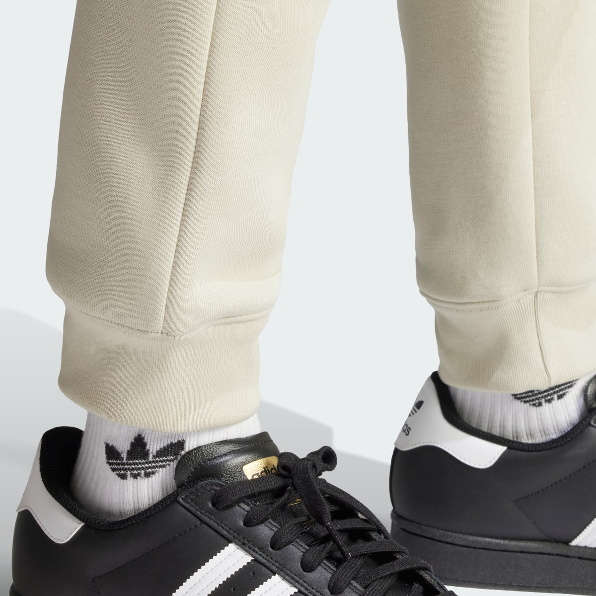 Adidas Trefoil Essentials Joggers. 6