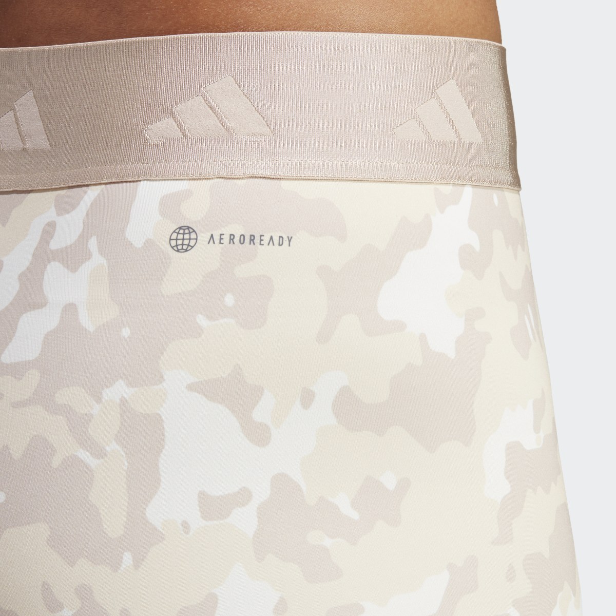 Adidas Legging 7/8 à imprimé camouflage Techfit. 5