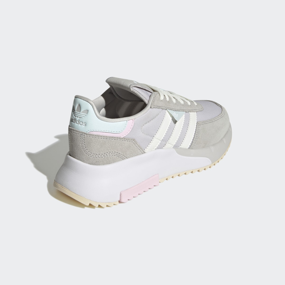 Adidas Chaussure Retropy F2. 6