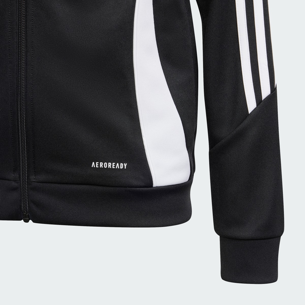 Adidas Tiro 24 Training Jacket Kids. 4