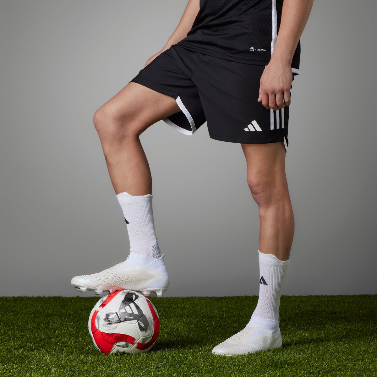 Adidas Botas de Futebol Predator Accuracy+ – Piso firme. 9